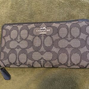 Black Coach Wallet